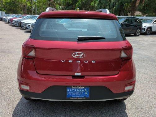 2025 Hyundai VENUE Limited