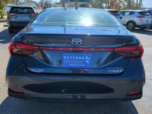 2020 Toyota Avalon Hybrid Limited