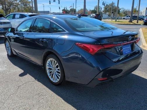 2020 Toyota Avalon Hybrid Limited