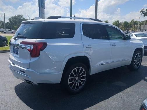 2020 GMC Acadia Denali