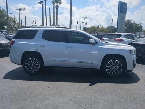 2020 GMC Acadia Denali