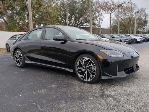 2024 Hyundai IONIQ 6 SEL