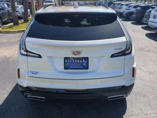 2024 Cadillac XT4 Sport