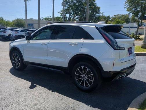2024 Cadillac XT4 Sport