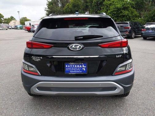 2022 Hyundai KONA Limited