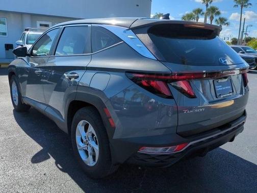 2024 Hyundai TUCSON SE