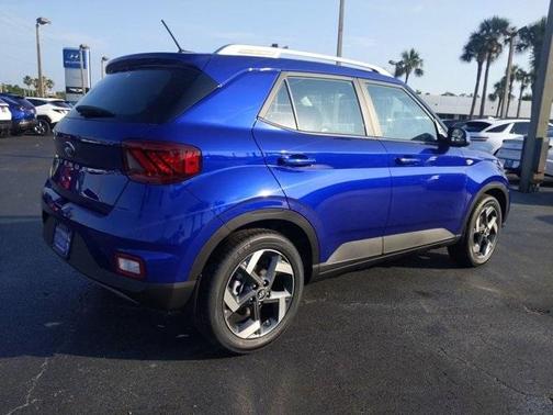 2023 Hyundai VENUE Limited