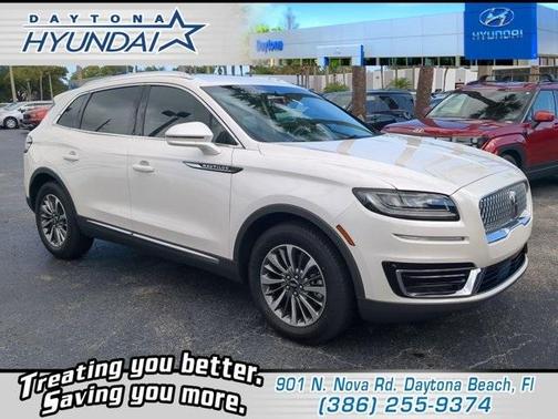 2019 Lincoln Nautilus Select