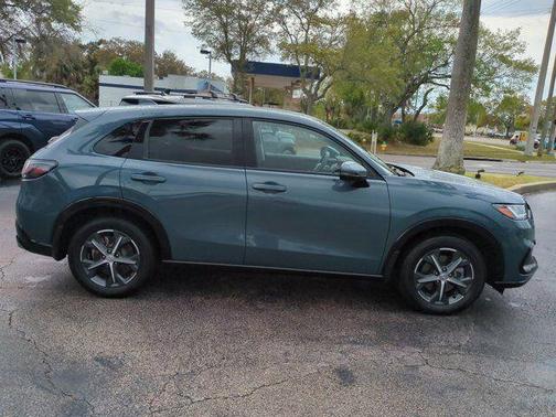 2025 Honda HR-V EX-L