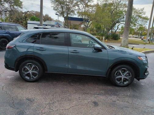 2025 Honda HR-V EX-L