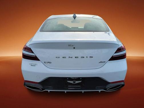 2025 Genesis G70 2.5T