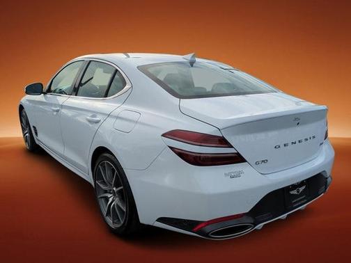 2025 Genesis G70 2.5T