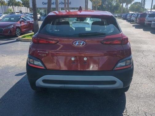 2023 Hyundai KONA SE