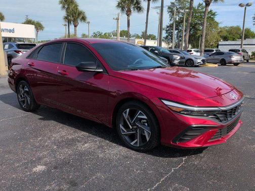 2025 Hyundai ELANTRA SEL Sport