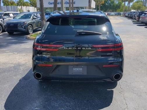 2024 Genesis GV70 2.5T