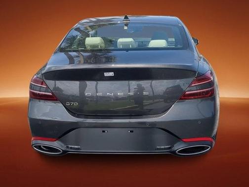 2025 Genesis G70 2.5T