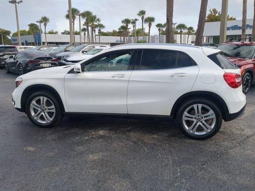 2018 Mercedes-Benz GLA 250 Base 4MATIC