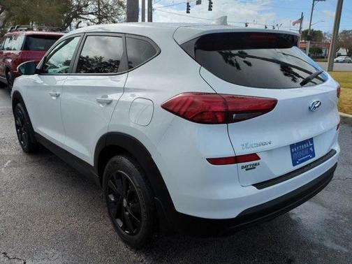2020 Hyundai TUCSON SE