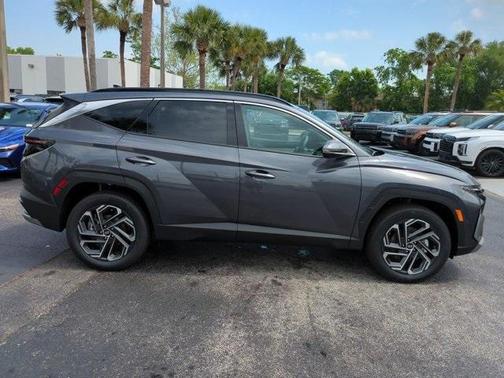 2025 Hyundai TUCSON Hybrid Limited