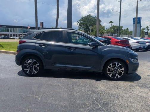 2022 Hyundai KONA Limited