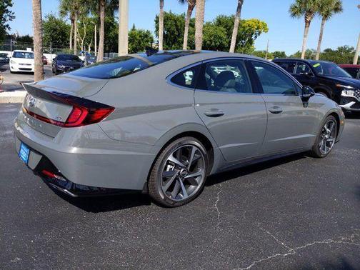 2021 Hyundai SONATA SEL Plus