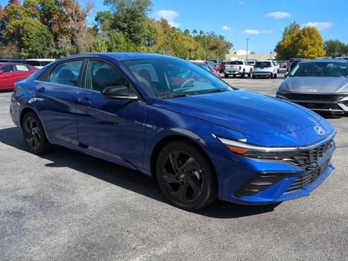 2026 Hyundai ELANTRA SEL