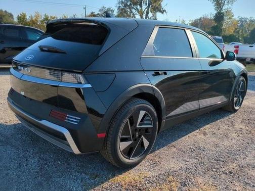 2026 Hyundai IONIQ 5 SE