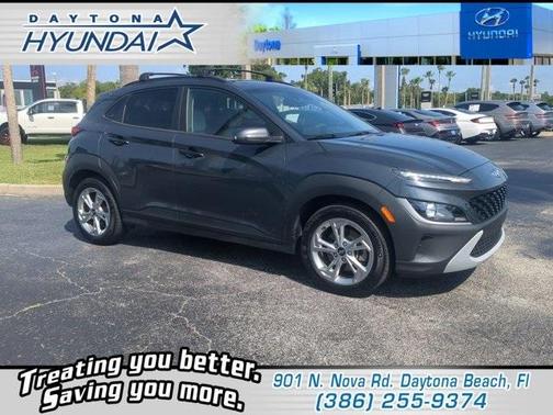 2022 Hyundai KONA SEL