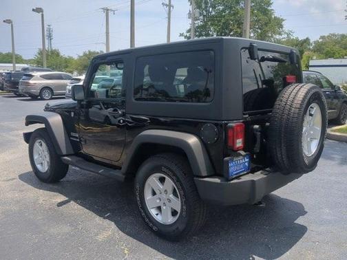 2017 Jeep Wrangler Sport