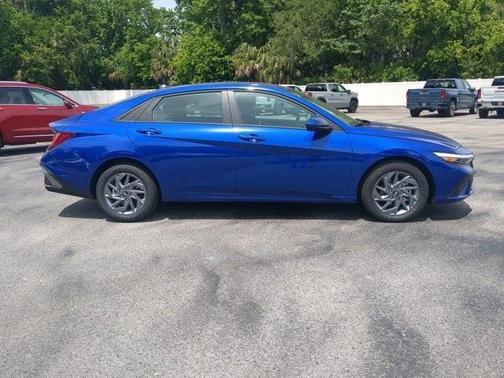 2025 Hyundai ELANTRA HEV Blue