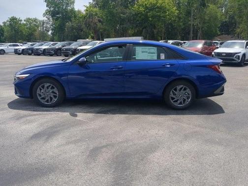 2025 Hyundai ELANTRA HEV Blue