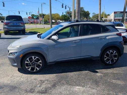 2022 Hyundai KONA Limited