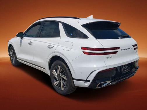 Alta White 2026 Genesis GV70 3.5T Sport Advanced