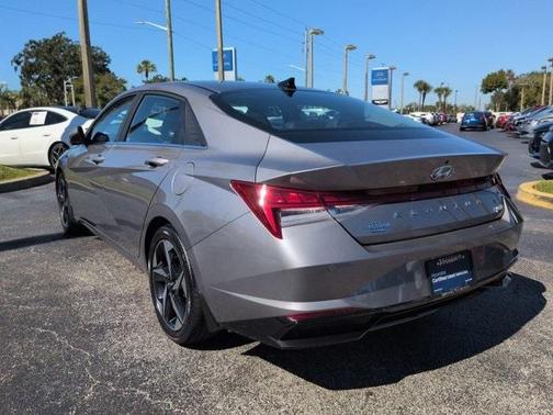 2023 Hyundai ELANTRA HEV Limited