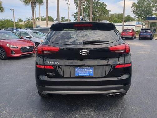 2021 Hyundai TUCSON SEL