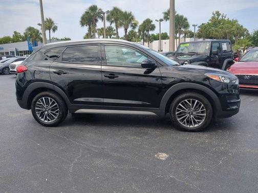 2021 Hyundai TUCSON SEL