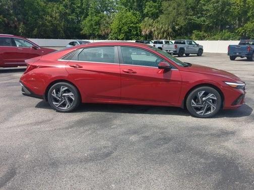 2025 Hyundai ELANTRA HEV Limited