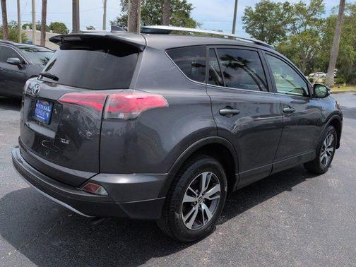 Magnetic Gray Metallic 2018 Toyota RAV4 XLE