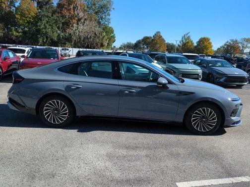 2026 Hyundai SONATA Hybrid Limited