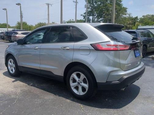 2020 Ford Edge SE