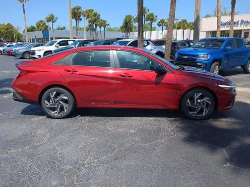 2025 Hyundai ELANTRA SEL Sport