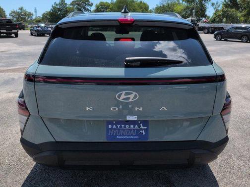 Mirage 2026 Hyundai KONA SEL Sport