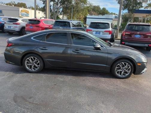 2021 Hyundai SONATA SEL