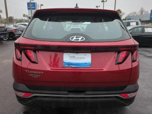 2024 Hyundai TUCSON SE