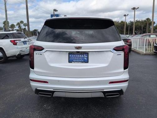 2023 Cadillac XT6 Premium Luxury FWD