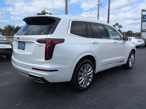 2023 Cadillac XT6 Premium Luxury FWD