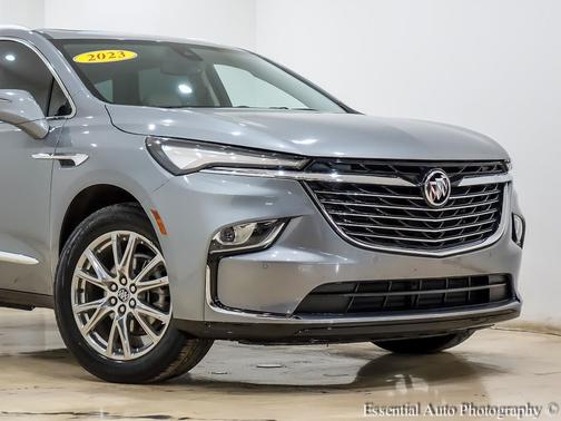 Moonstone Gray Metallic 2023 Buick Enclave Essence AWD