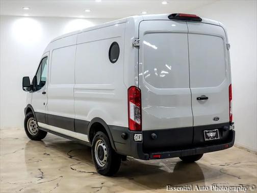 2018 Ford Transit-250 Base