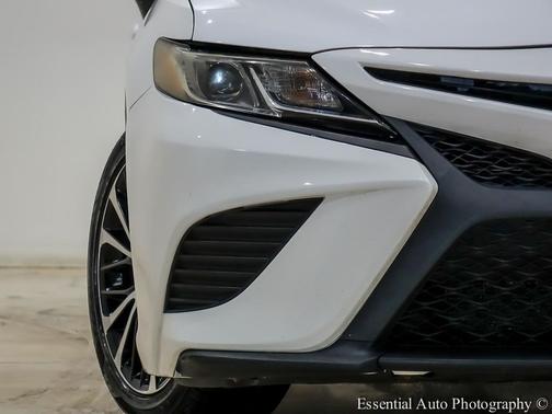 2019 Toyota Camry XLE