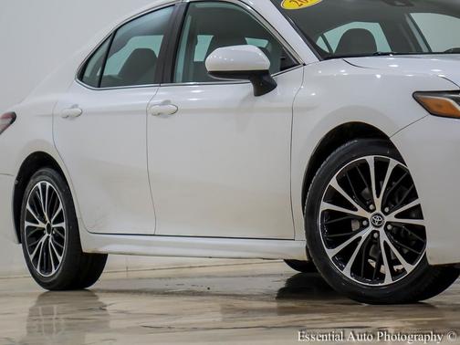 2019 Toyota Camry XLE